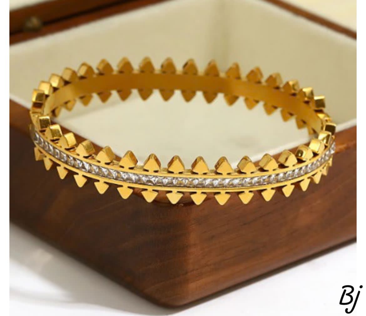 HANDCUFS FOR HER (SILVER 925 ITALY / GOLD COATED /PAWNABLE )