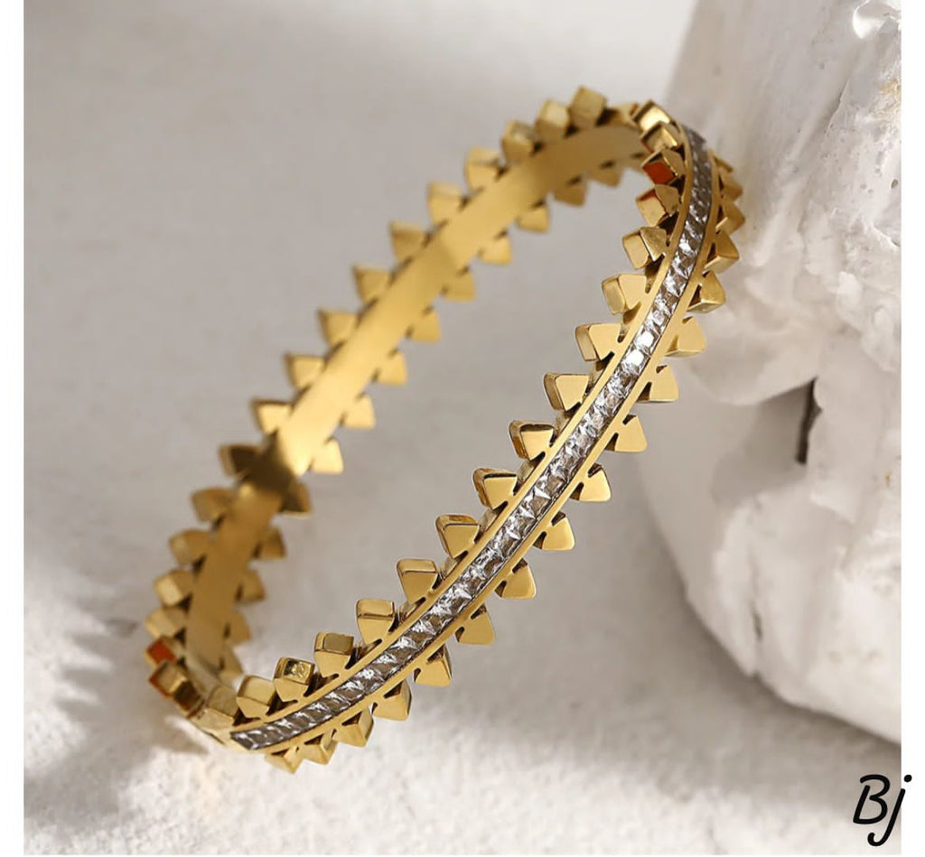 HANDCUFS FOR HER (SILVER 925 ITALY / GOLD COATED /PAWNABLE )